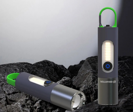 Linterna Con Zoom Resistente al Agua Recargable